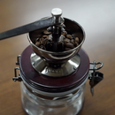 Hario - 創新保鮮手搖/手動磨咖啡豆機 120g特大容量 Coffee Mill CMHN-4 - SHOPTAKE 生活雜貨